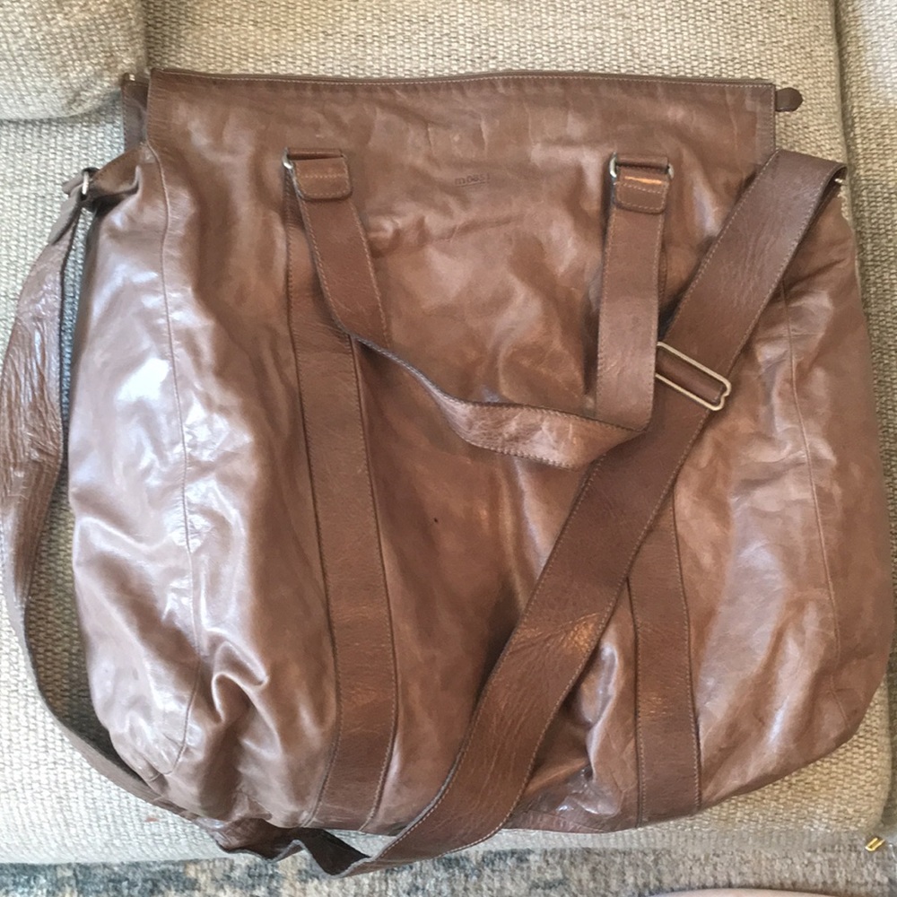 M0851 leather bag
